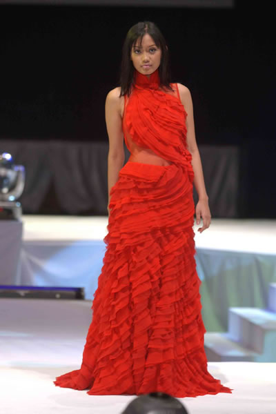 Bali Fashion Week Spring-Summer 2005 - William Tang