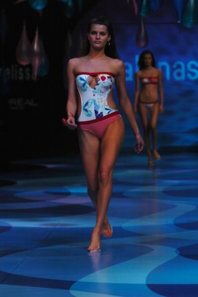 Rio de Janeiro Fashion Week Summer 2005 - Salinas