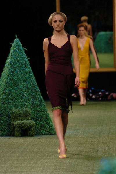 Rio de Janeiro Fashion Week Summer 2005 - Virzi