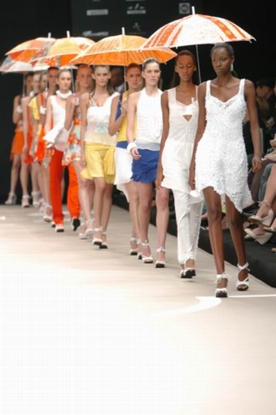 Rio de Janeiro Fashion Week Summer 2005 - Walter Rodrigues