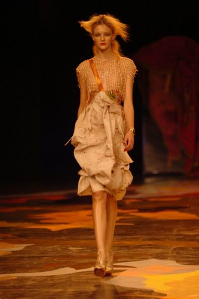 Sao Paulo Fashion Week Summer 2005 - Lino Villaventura