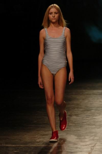 Sao Paulo Fashion Week Summer 2005 - Osklen