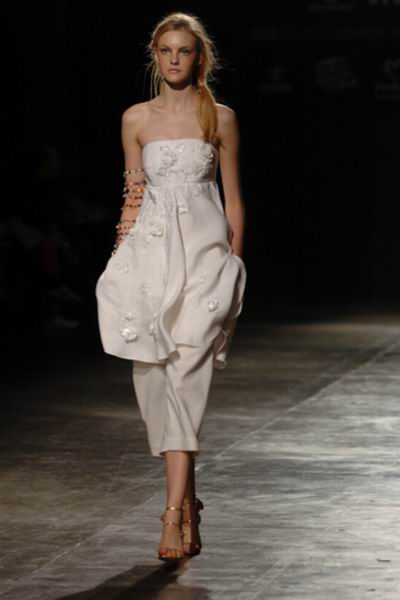 Sao Paulo Fashion Week Summer 2005 - Renato Loureiro