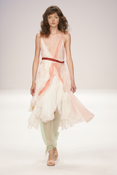 London Fashion Week Spring 2005 - Bora Aksu