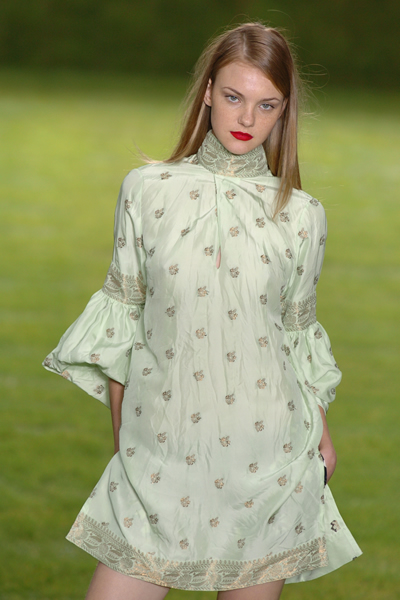 London Fashion Week Spring 2005 - Paul Smith