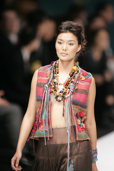 Milan Fashion Week Spring 2005 - Pichitra