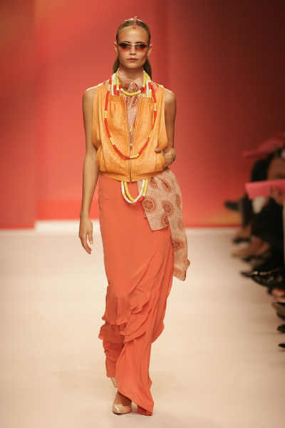 Milan Fashion Week Spring 2005 - Pollini