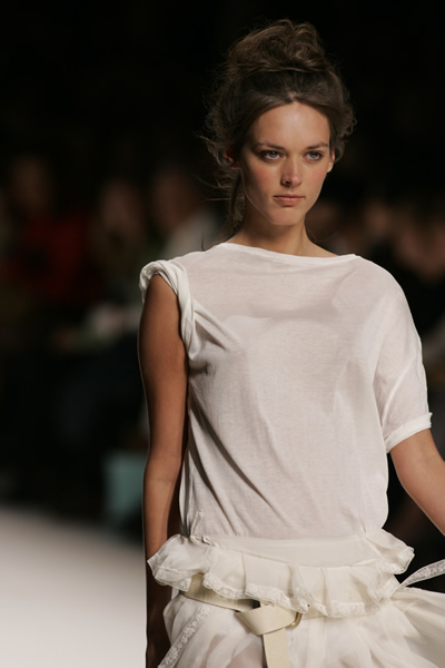 Milan Fashion Week Spring 2005 - Sportmax Details