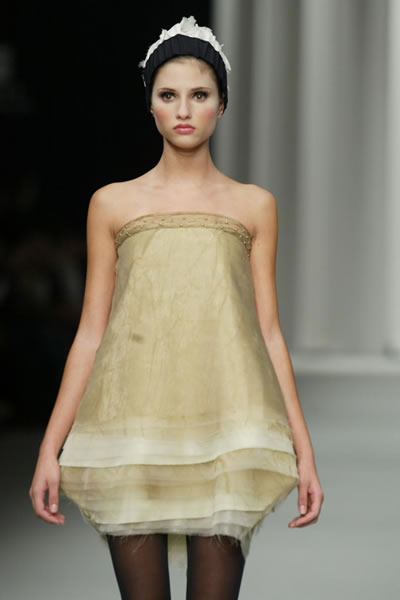 Lisbon Fashion Week Spring 2005 - Maria Gambina