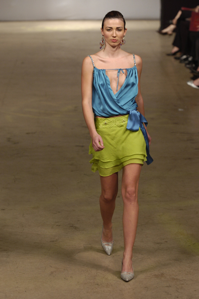 Toronto Fashion Week Spring 2005 - India Design Showcase