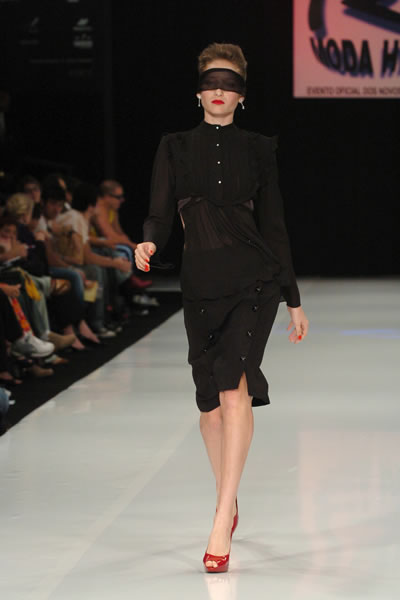 Fashion Rio 2005 - Ana Rita Bracker