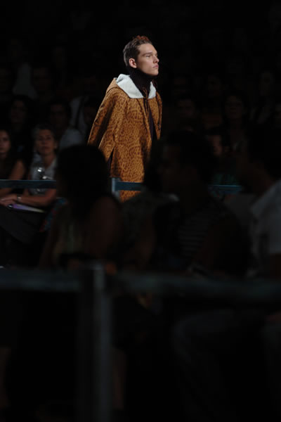 Sao Paulo Fashion Week 2005 - Mario Queiroz