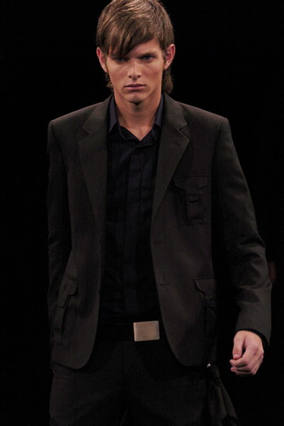 Sao Paulo Fashion Week 2005 - Ricardo Almeida