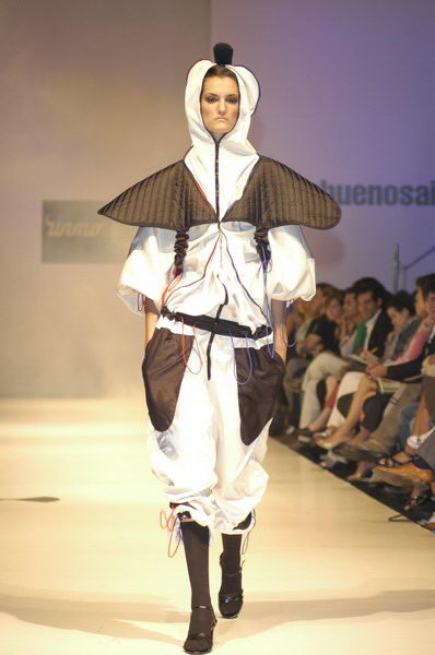 Fashion Week Buenos Aires February 2005 - Unmo