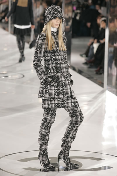 Paris Fashion Week 2005-2006 - Chanel