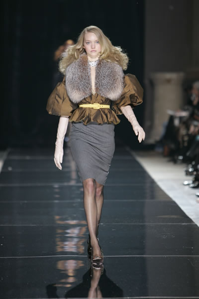Paris Fashion Week 2005-2006 - Christian LaCroix