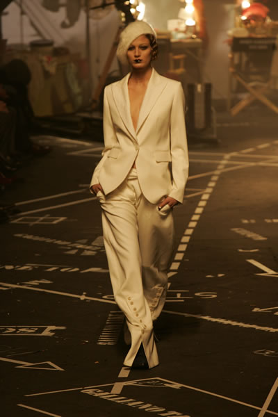 Paris Fashion Week 2005-2006 - Galliano