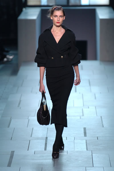 Paris Fashion Week 2005-2006 - Louis Vuitton