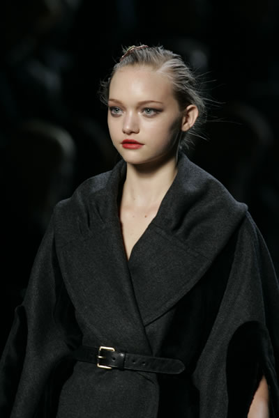 Paris Fashion Week 2005-2006 - Louis Vuitton Details