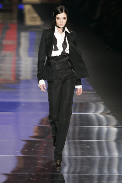 Milan Fashion Week 2005-2006 - Antonio Berardi