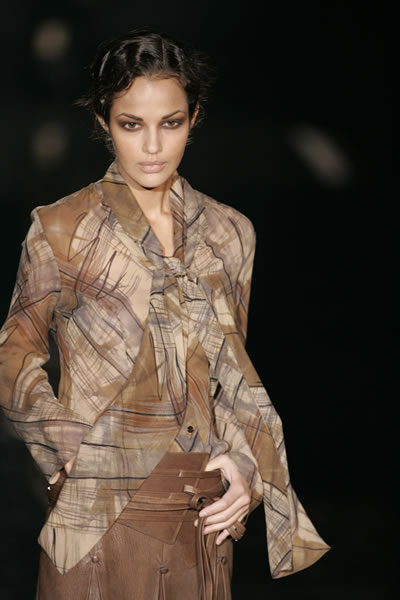 World Fashion Tour on Angelina Jolie Credit World Fashion Tour Http Wft Forum De