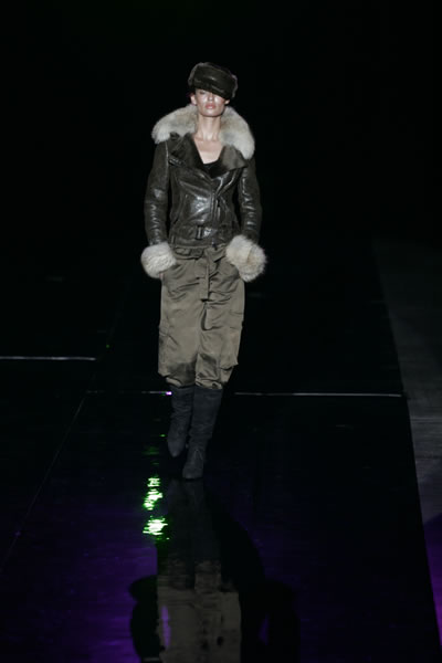 Milan Fashion Week 2005-2006 - Iceberg