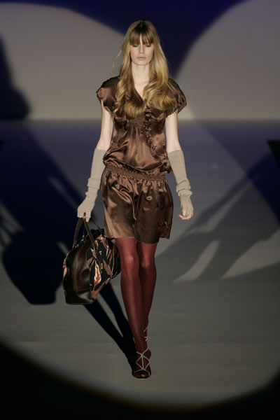 Milan Fashion Week 2005-2006 - Kristina Ti