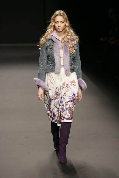 Milan Fashion Week 2005-2006 - Simonetta Ravizza