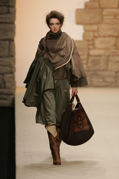 London Fashion Week 2005-2006 - Bora Aksu
