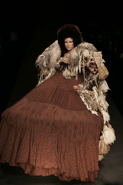 London Fashion Week 2005-2006 - Michiko Koshino