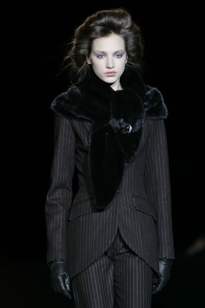 New York Fashion Week 2005-2006 - Carmen Marc Valvo