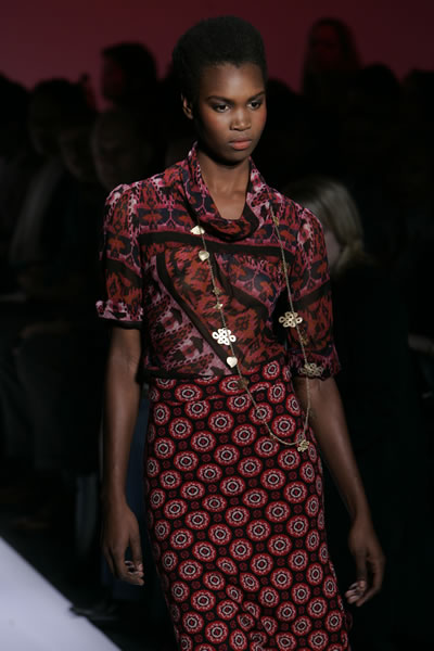 New York Fashion Week 2005-2006 - Diane von Furstenberg Details