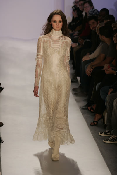 New York Fashion Week 2005-2006 - Jennifer Nicholson