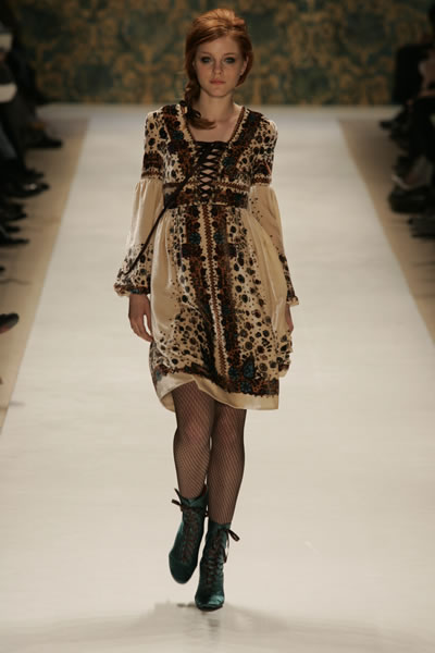 New York Fashion Week 2005-2006 - Nanette_Lepore