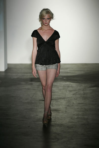 Sydney Fashion Week 2006 - Kate Sylvester