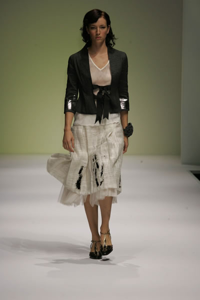 Sydney Fashion Week 2006 - Lorena Laing