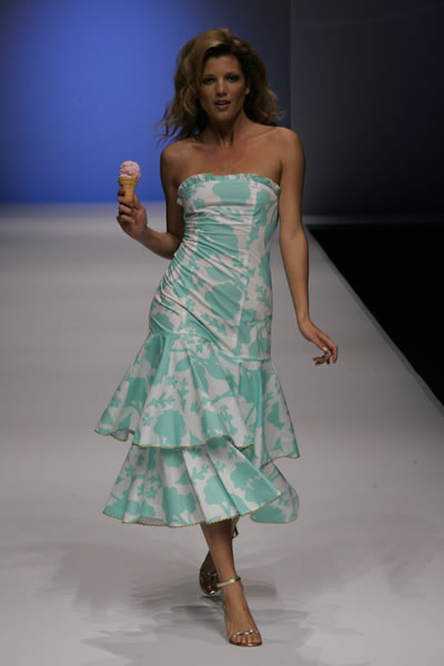 Sydney Fashion Week 2006 - Stephanie
