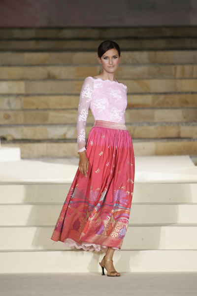 Bali Fashion Week 2006 - Natrah Hisam