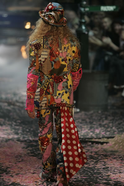 Paris MensWear 2006 - John Galliano