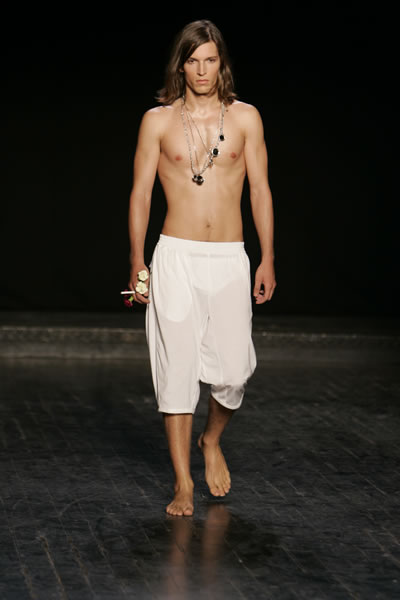 Paris MensWear 2006 - Kris Van Assche