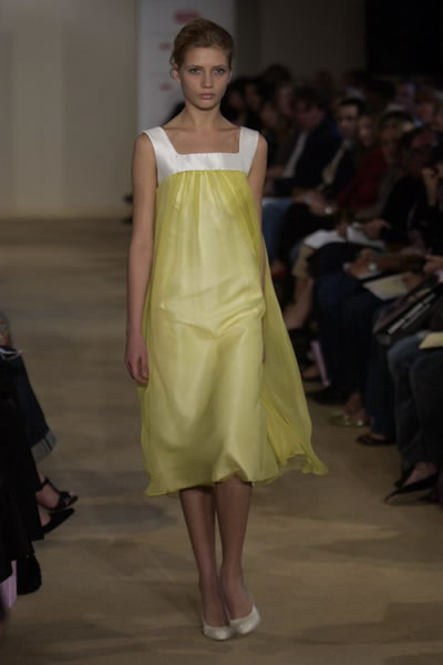London 2006 SS Women Ready to Wear - Elspeth Gibson