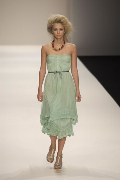 London 2006 SS Women Ready to Wear - Ghost