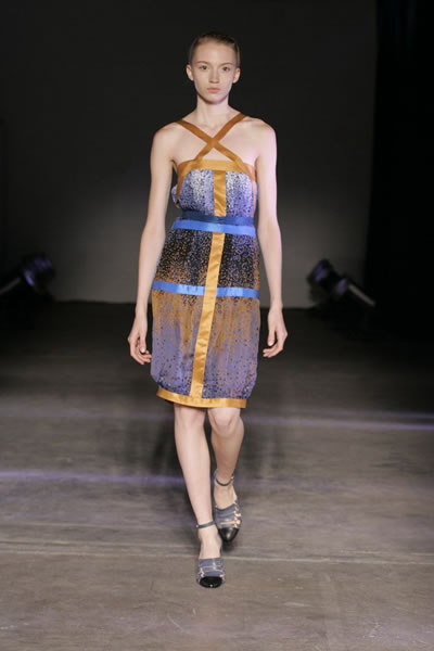 London 2006 SS Women Ready to Wear - Jonathan Saunders