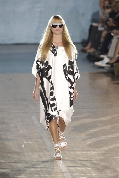 Paris 2006 SS Women Ready to Wear - Bernhard Willhelm
