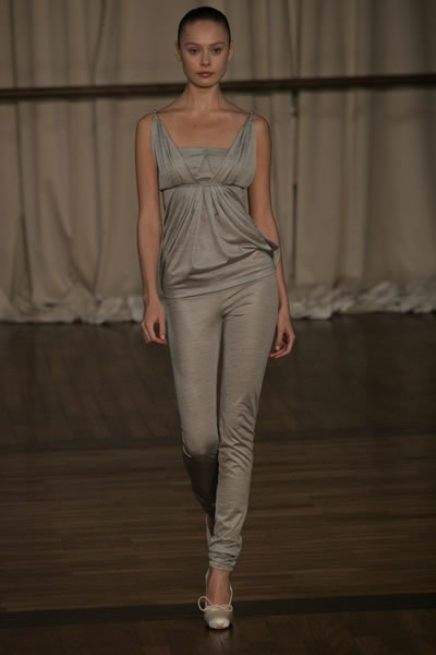 Paris 2006 SS Women Ready to Wear - Chapurin