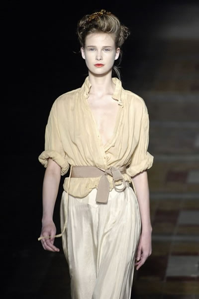 Paris 2006 SS Women Ready to Wear - Dries Van Noten