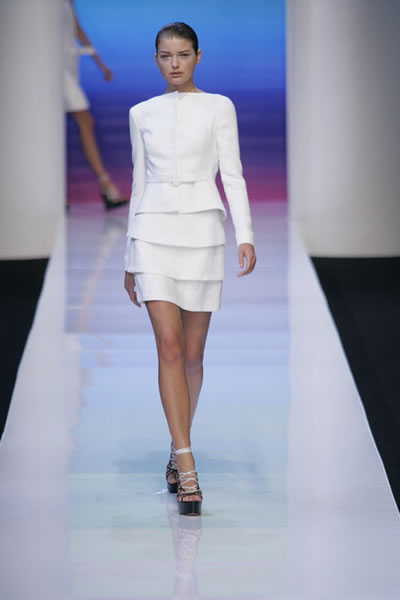 Paris 2006 SS Women Ready to Wear - Guy Laroche