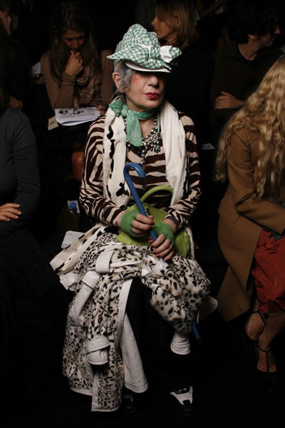 Paris 2006 SS Women Ready to Wear - Viktor and Rolf