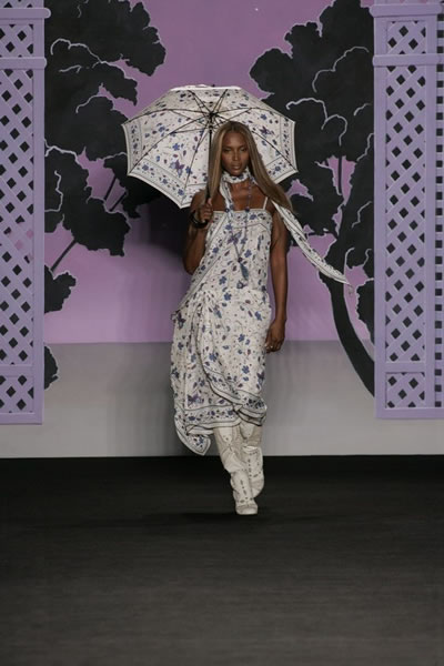 New York 2006 next SS Fashion Week - Anna Sui