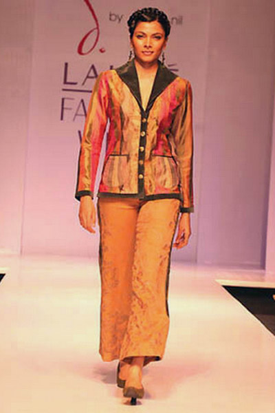 LIFW India Fashion Week 2006 - Dev r Nil